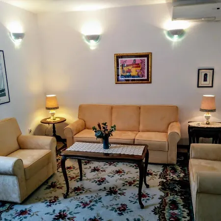 With Swimming Pool Mavarstica - Ciovo - 2053 شقة