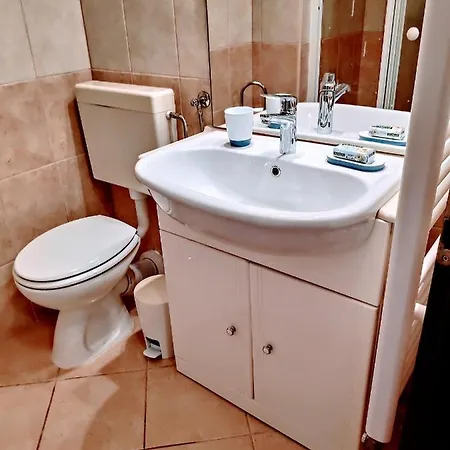 With A Swimming Pool Mavarstica, Ciovo - 2053 Apartment *