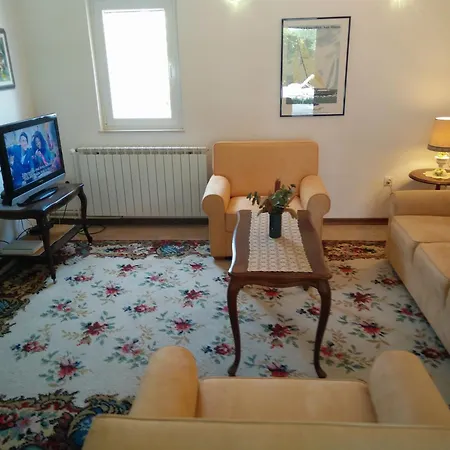 شقة With Swimming Pool Mavarstica - Ciovo - 2053 تروغير